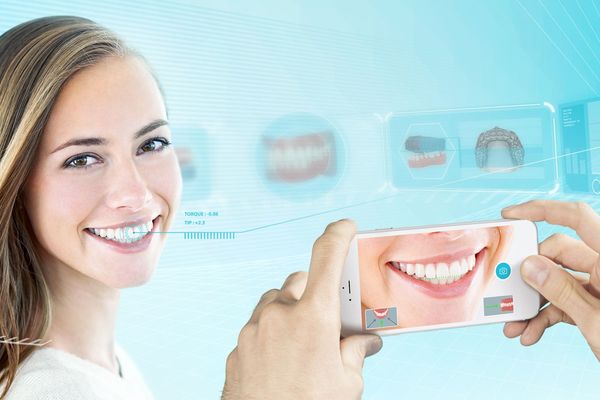 Presentamos Dental Monitoring: La primera App móvil para seguir tu tratamiento de ortodoncia